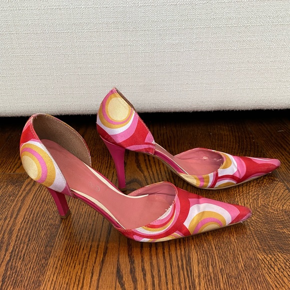 Dumond Satin Patterned Shoes - Picture 3 of 6